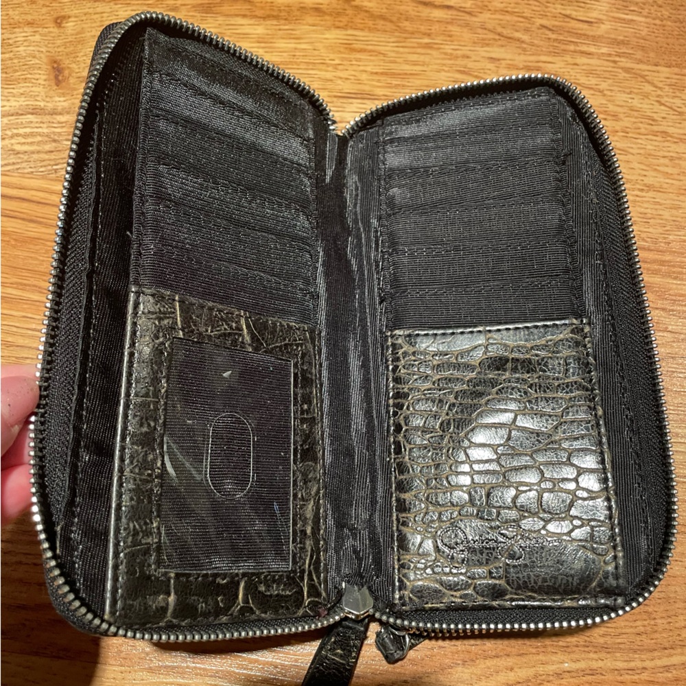 Jessica Simpson Wallet - Picture 5 of 7